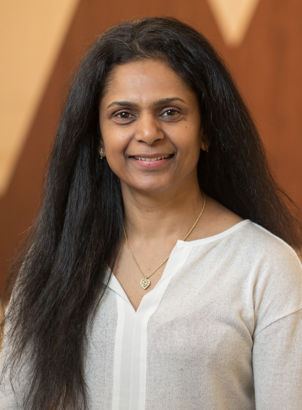 Dr. Shanti Narasimhan, MD